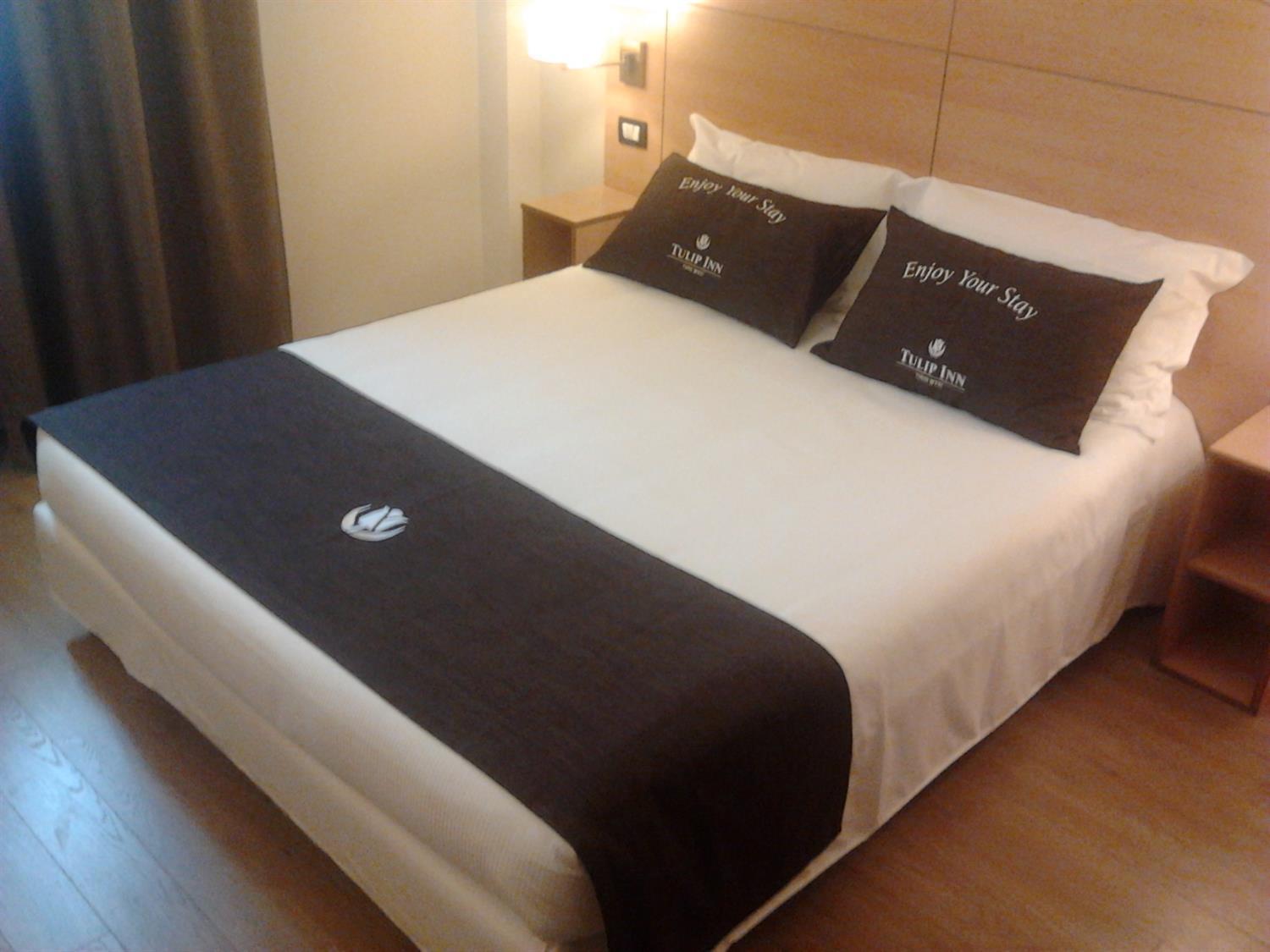 Tulip Inn Turin West Rivoli Exterior foto