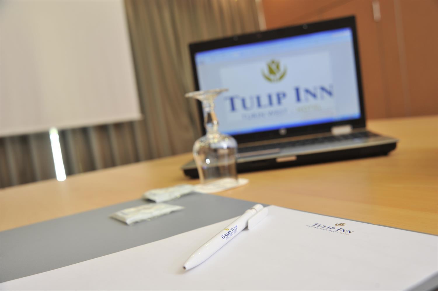 Tulip Inn Turin West Rivoli Exterior foto