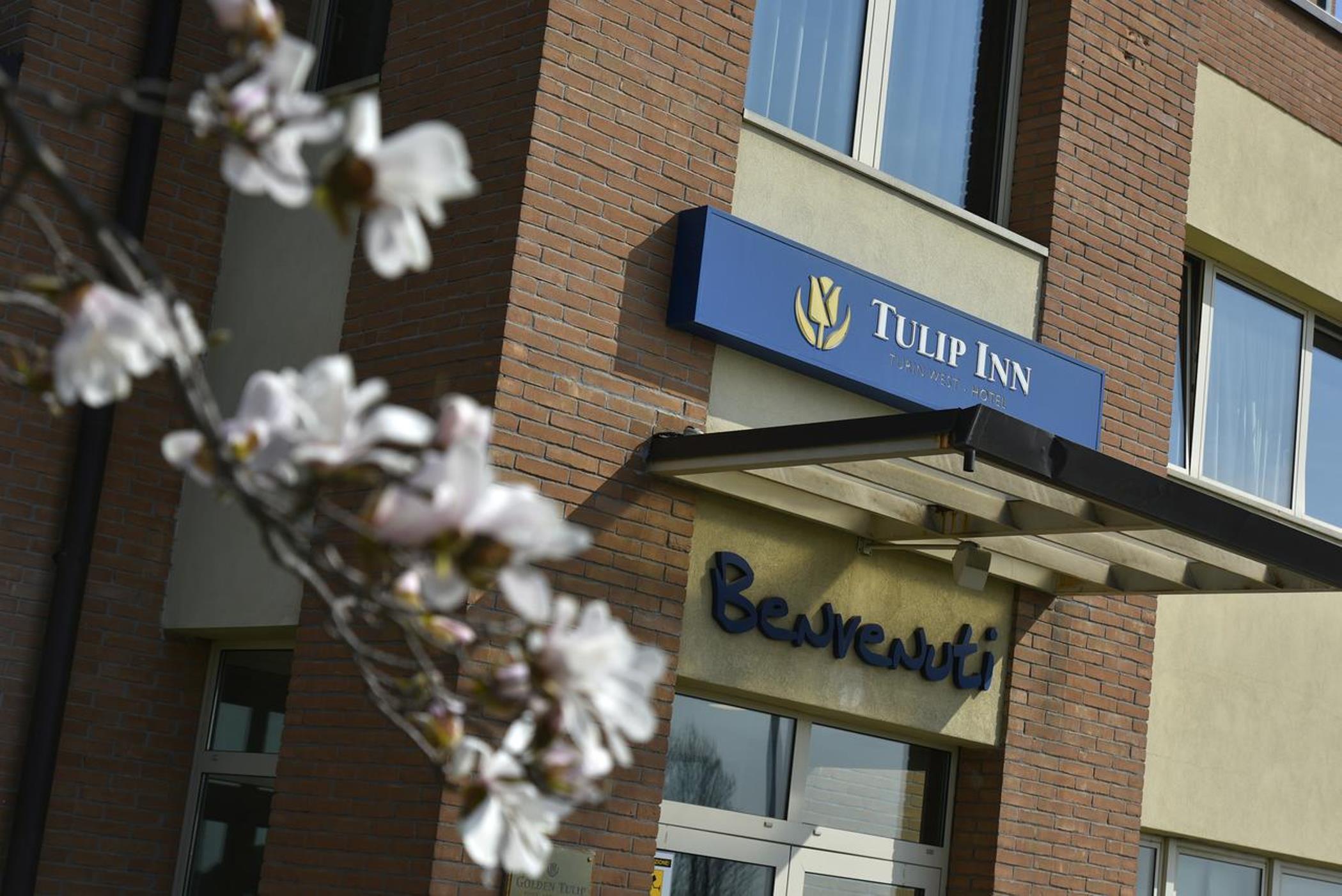 Tulip Inn Turin West Rivoli Exterior foto