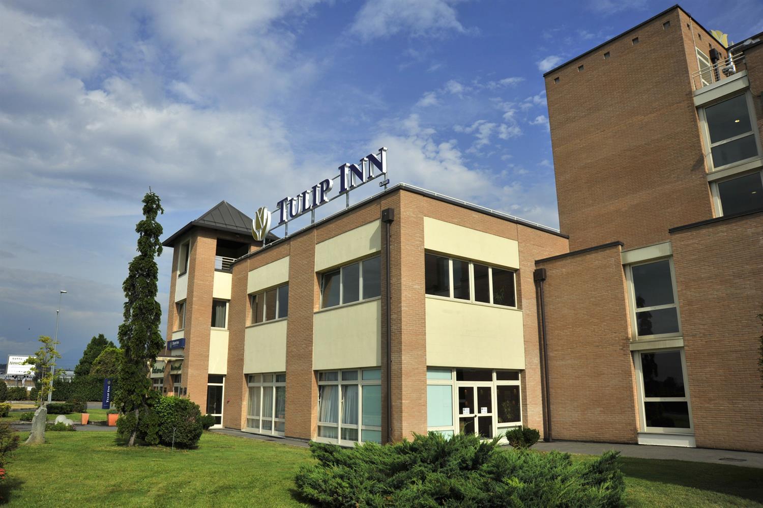 Tulip Inn Turin West Rivoli Exterior foto