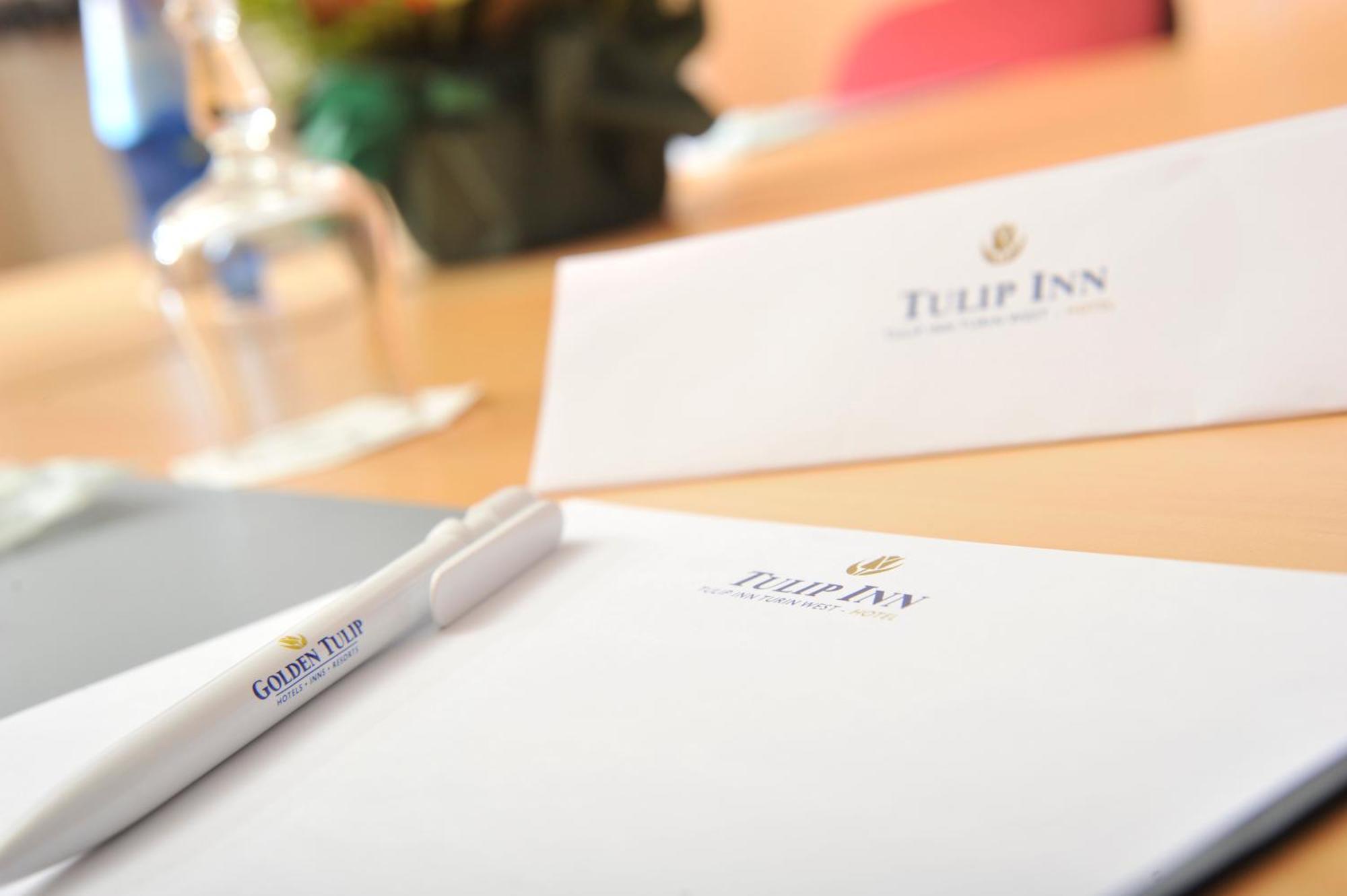 Tulip Inn Turin West Rivoli Exterior foto